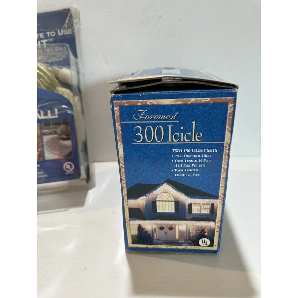 Foremost 300 Icicle Add A Set outdoor Christmas lights 29ft + 18 feet tube light